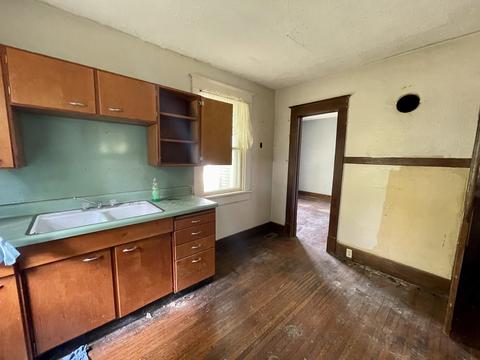 422 Maple St, Chenoa, IL 61726 photo 10