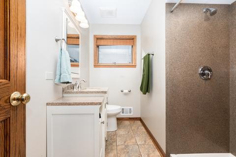 1601 Maple St, Glenview, IL 60025 photo 8