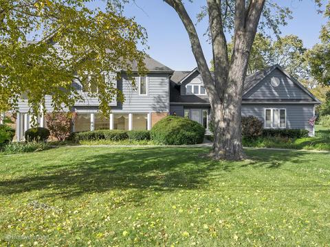 1265 Foothill Dr, Wheaton, IL 60189 photo 1