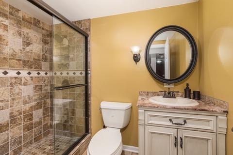 213 Forest View Dr, Lake Bluff, IL 60044 photo 21