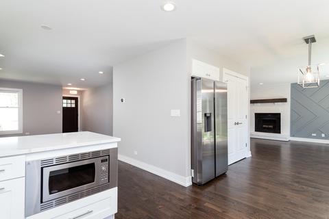 202 N Prospect St, Wheaton, IL 60187 photo 5