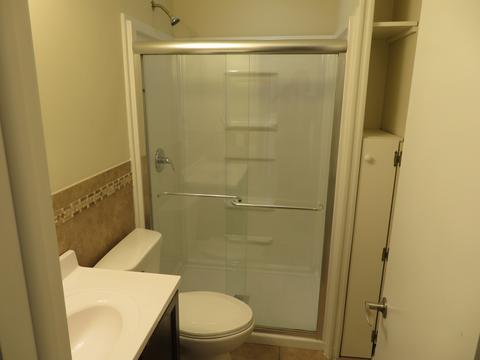 1225 Blackhawk Dr, Elgin, IL 60120 photo 7
