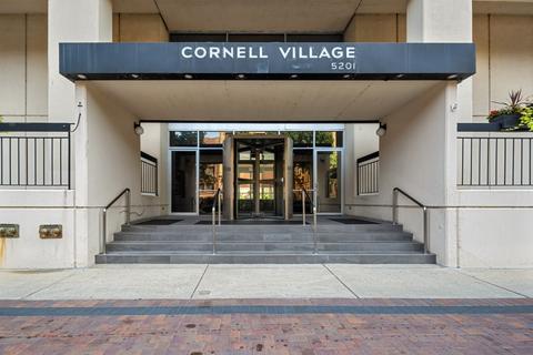 5201 S Cornell Ave #24B, Chicago, IL 60638