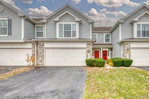 2376 Georgetown Cir, Aurora, IL 60503 photo 2