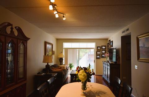 656 Pearson St #204C, Des Plaines, IL 60016 photo 3