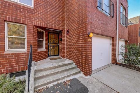 1025 E 54th St, Chicago, IL 60615 photo 4