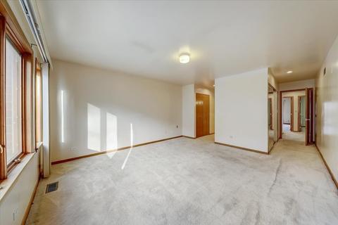 1025 E 54th St, Chicago, IL 60615 photo 25