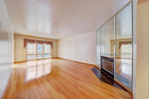1025 E 54th St, Chicago, IL 60615 photo 5