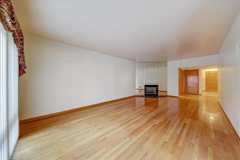1025 E 54th St, Chicago, IL 60615 photo 6