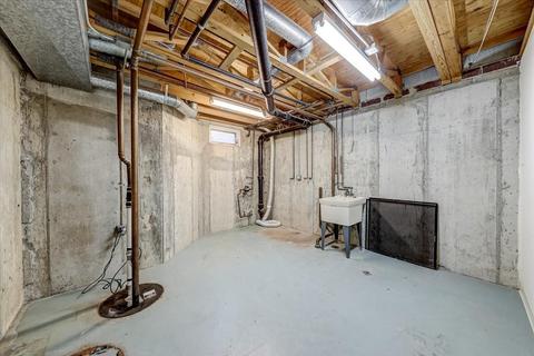 1025 E 54th St, Chicago, IL 60615 photo 36