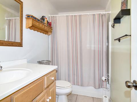 215 E Third St, Sheridan, IL 60551 photo 11