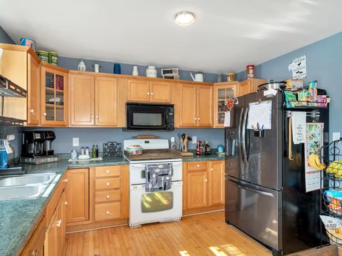 215 E Third St, Sheridan, IL 60551 photo 7