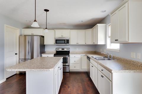 2412 Corinth Ln, Normal, IL 61761 photo 7