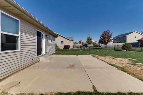2412 Corinth Ln, Normal, IL 61761 photo 32