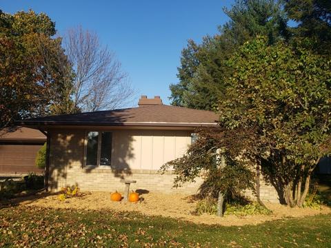 219 E Walnut St, Walnut, IL 61376 photo 3