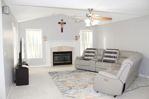 1503 Biltmore Ct, Normal, IL 61761 photo 17