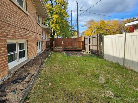 7209 S Roberts Rd, Bridgeview, IL 60455 photo 4
