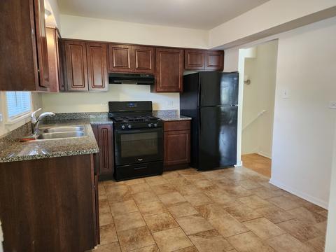 7209 S Roberts Rd, Bridgeview, IL 60455 photo 6
