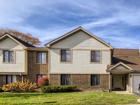 863 E Carriage Ln #5, Palatine, IL 60074