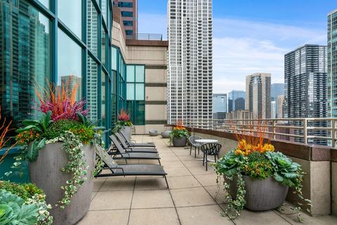 100 E Huron St #3602, Chicago, IL 60611 photo 24