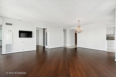 100 E Huron St #3602, Chicago, IL 60611 photo 6