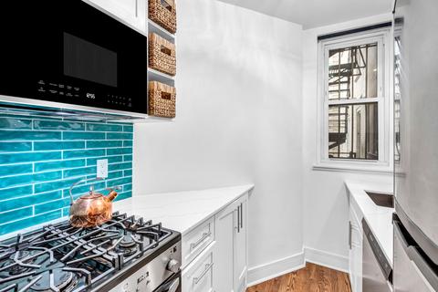 70 E Scott St #607, Chicago, IL 60610 photo 10