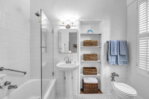70 E Scott St #607, Chicago, IL 60610 photo 17