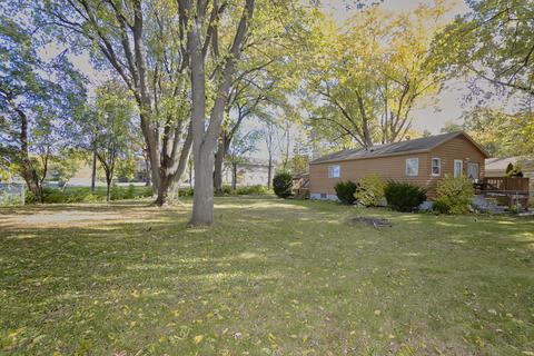 3608 Stubby Ave, Johnsburg, IL 60051 photo 2