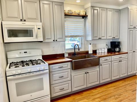 407 Oak St, Cedar Point, IL 61316 photo 2