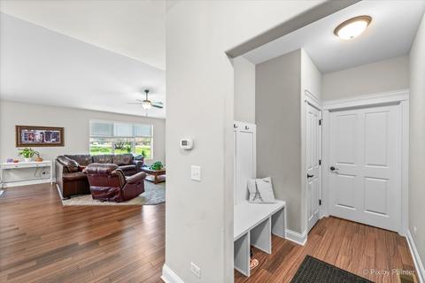 3477 Gallant Fox Dr, Elgin, IL 60124 photo 12