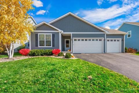 3477 Gallant Fox Dr, Elgin, IL 60124 photo 1