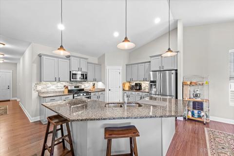 3477 Gallant Fox Dr, Elgin, IL 60124 photo 7