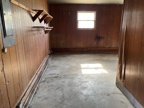 100 W West St, Weldon, IL 61882 photo 47