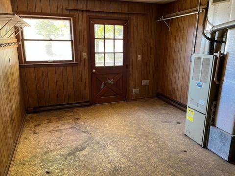 100 W West St, Weldon, IL 61882 photo 43