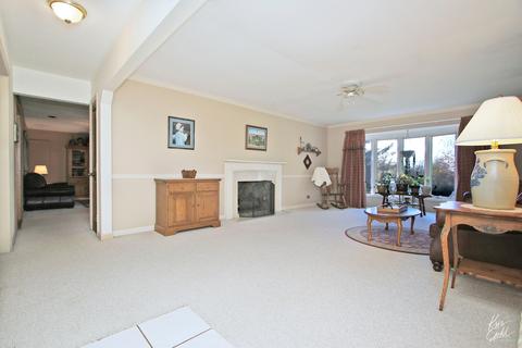 8507 Schmidt St, Spring Grove, IL 60081 photo 4