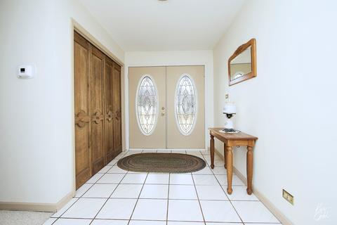 8507 Schmidt St, Spring Grove, IL 60081 photo 3