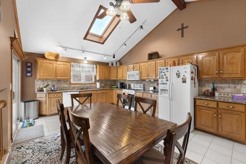 8407 Thomas Ave, Bridgeview, IL 60455 photo 6