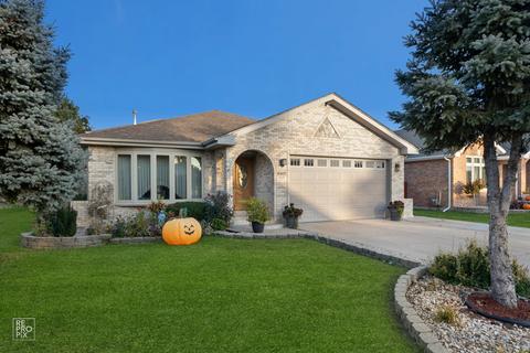 8407 Thomas Ave, Bridgeview, IL 60455 photo 1