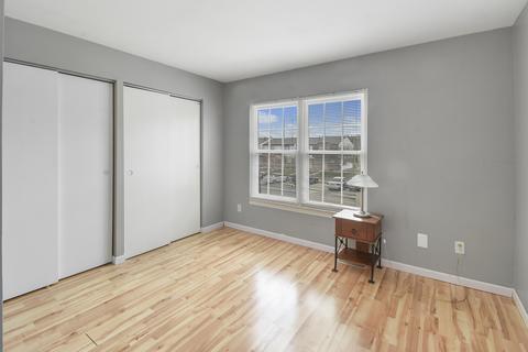 700 N Adelaide St #93, Normal, IL 61761 photo 9