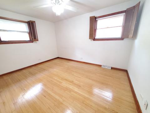 620 Spring St, Roselle, IL 60172 photo 13