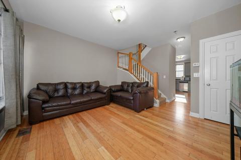 10730 S Champlain Ave, Chicago, IL 60628 photo 8