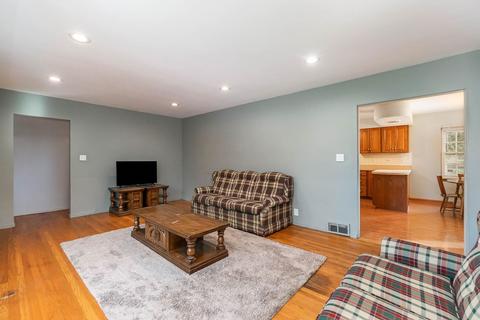 3537 Monroe St, Lansing, IL 60438 photo 8