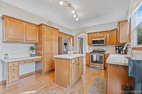 1733 Pinnacle Dr, Aurora, IL 60502 photo 10