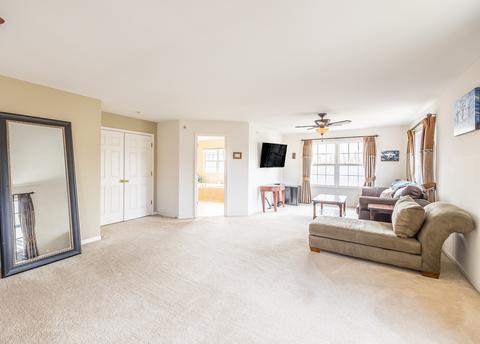 5475 Nicholson Dr, Hoffman Estates, IL 60192 photo 18