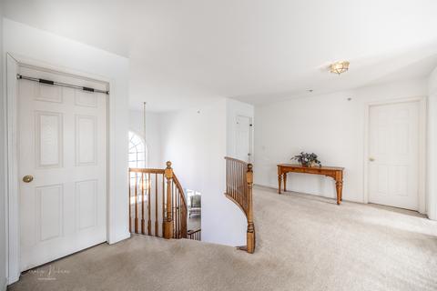5475 Nicholson Dr, Hoffman Estates, IL 60192 photo 23