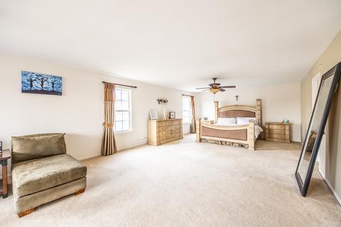 5475 Nicholson Dr, Hoffman Estates, IL 60192 photo 17
