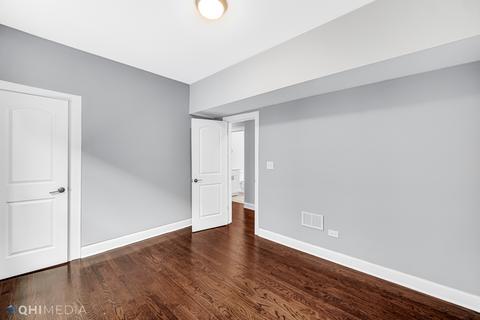 714 E 92nd St, Chicago, IL 60619 photo 5
