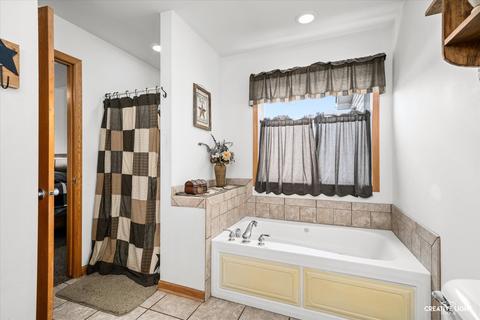 1514 Wright Dr, Sandwich, IL 60548 photo 11