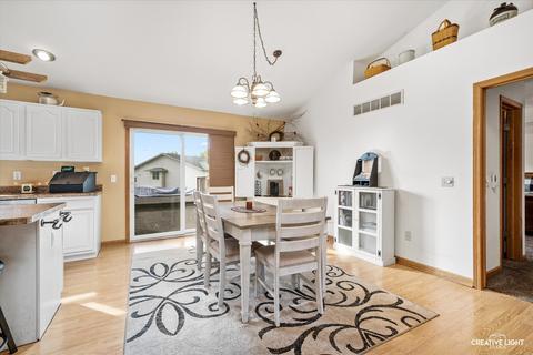 1514 Wright Dr, Sandwich, IL 60548 photo 5