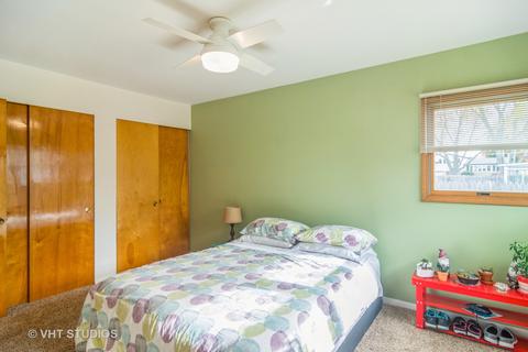 56 Lancaster Ln, Des Plaines, IL 60018 photo 9